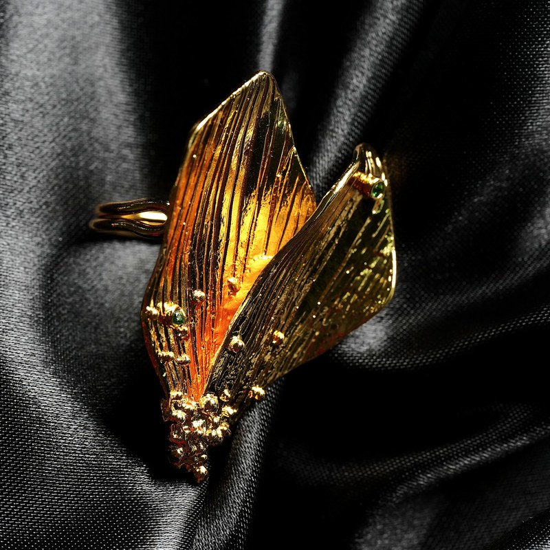 The Becoming — Her Becoming heirloom ring